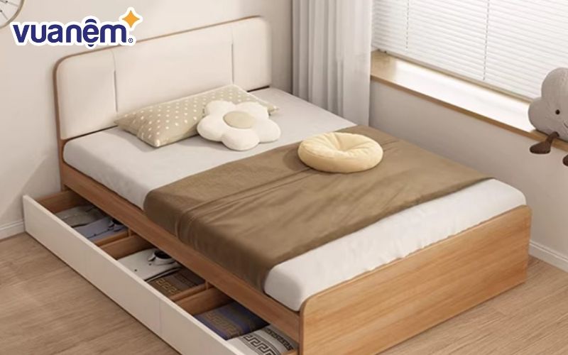 Gỗ La Thành là địa chỉ cung cấp giường ngủ khá nổi tiếng tại Hà Nội