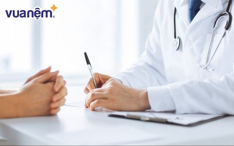 Nếu tình trạng mất ngủ kéo dài bạn cần cân nhắc tìm đến sự hỗ trợ y tế.