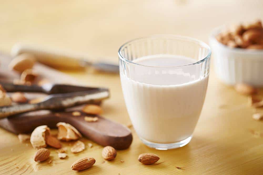 Cách làm sữa hạt hạnh nhân nguyên chất