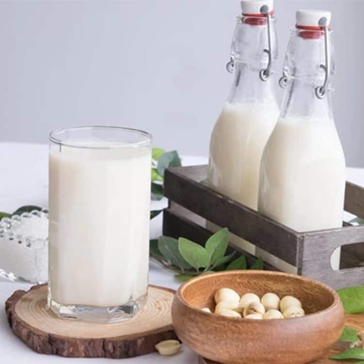 Cách làm sữa hạt sen