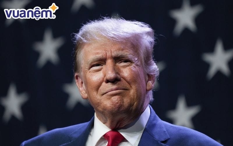 Donald Trump chỉ ngủ 3-4h/ngày