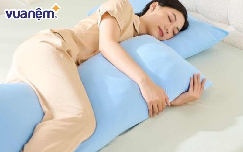 Chiếc gối kẹp giữa hai chân sẽ giúp cải thiện cảm xúc