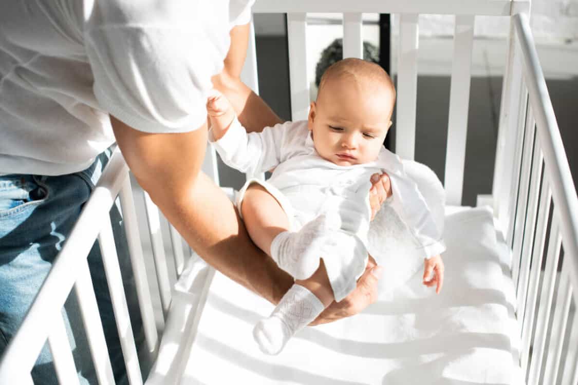 Quy trình rèn luyện giấc ngủ cho bé bằng phương pháp Feber