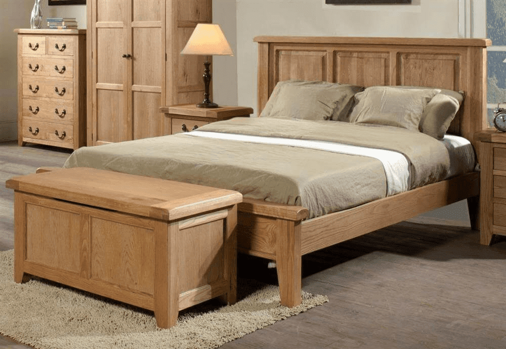 Giường ngủ gỗ chân cao làm từ gỗ óc chó