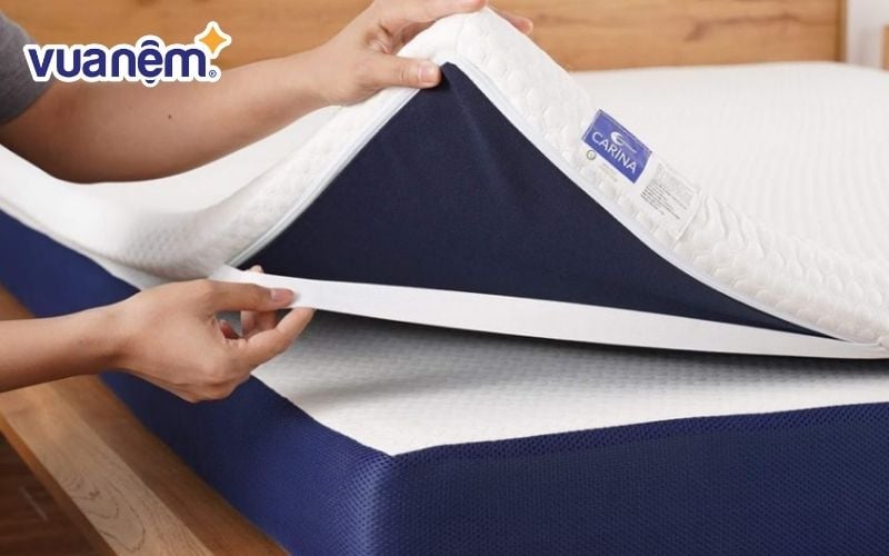 Topper Goodnight Carina được làm từ chất liệu Memory Foam