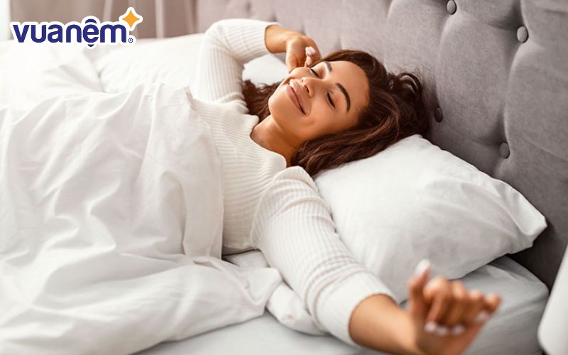 Ngủ đủ giấc vào ban đêm là cách hết buồn ngủ vào ban ngày mà không phải ai cũng làm được