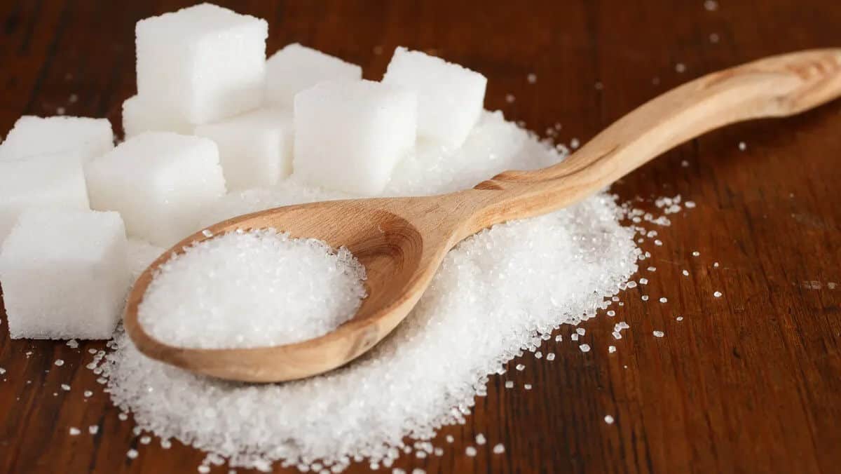 thực phẩm giàu đường, chất béo và muối