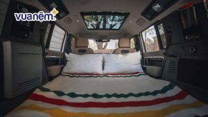Hướng dẫn cách ngủ trong xe ô tô an toàn và thoải mái
