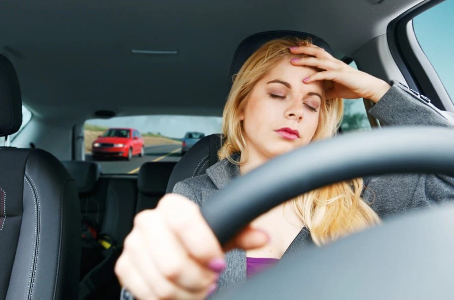 đối tượng buồn ngủ khi đi xe