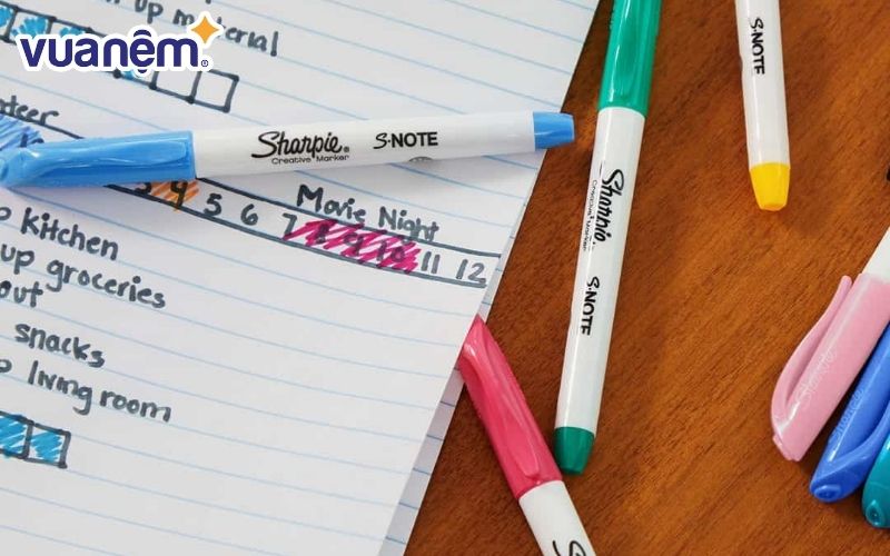 Ghi chú sáng tạo giúp bạn tiếp thu bài nhanh hơn và không cảm thấy buồn ngủ trong giờ học.