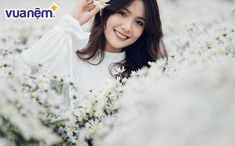 Tính cách của Hồng Ân rất kiên nhẫn và nỗ lực cao