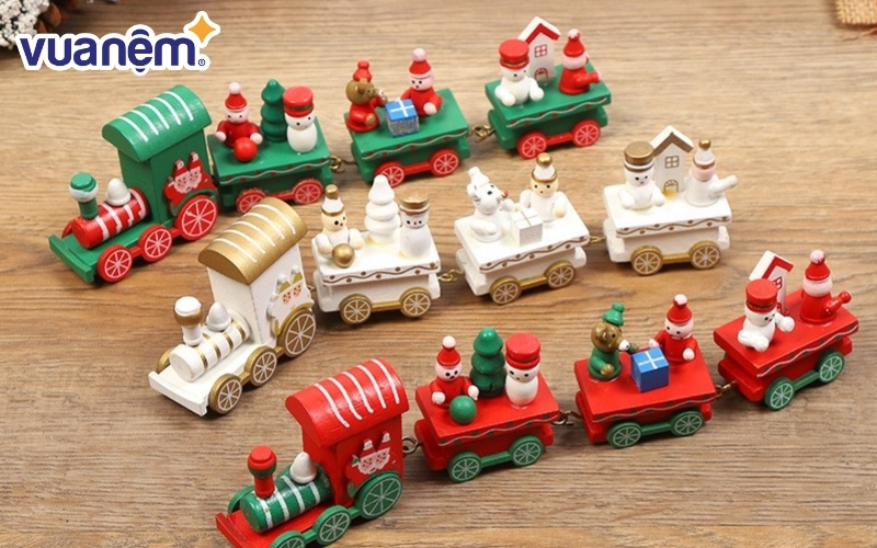 Đoàn tàu Noel là một trong những món quà được rất nhiều bé trai yêu thích