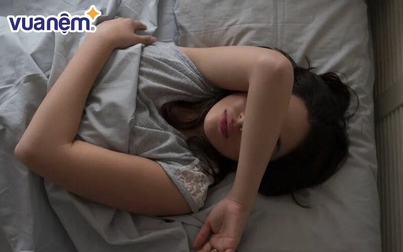 Khó ngủ hãy thử rời khỏi giường