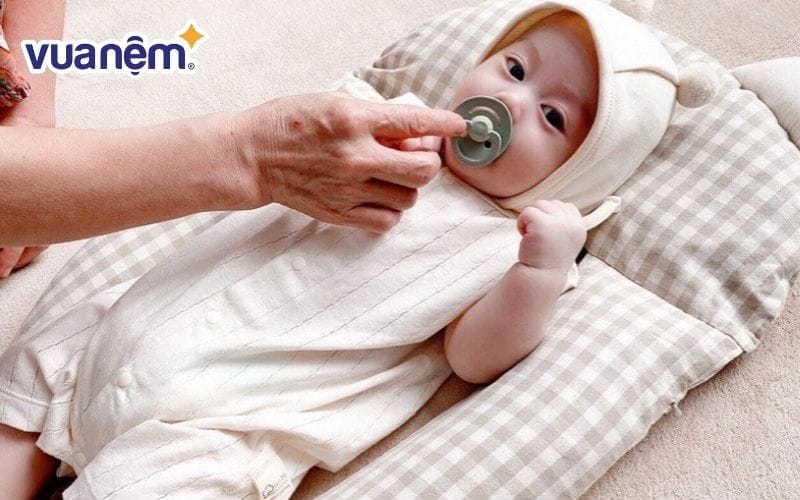 Gối vỏ đậu xanh mang đến nhiều lợi ích cho bé yêu