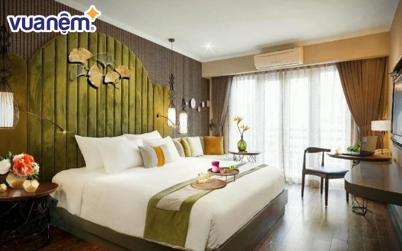 Khăn trải giường - nơi đặt thức ăn tránh làm bẩn ga giường