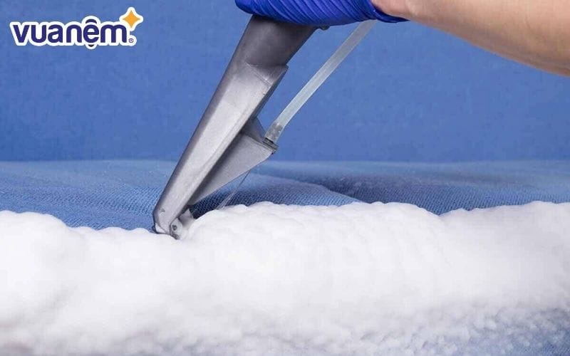 Máy vệ sinh nệm là gì?