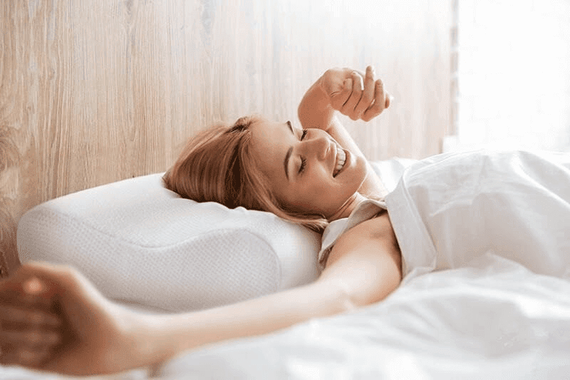 Kê cao gối khi ngủ giảm tình trạng nghẹt mũi