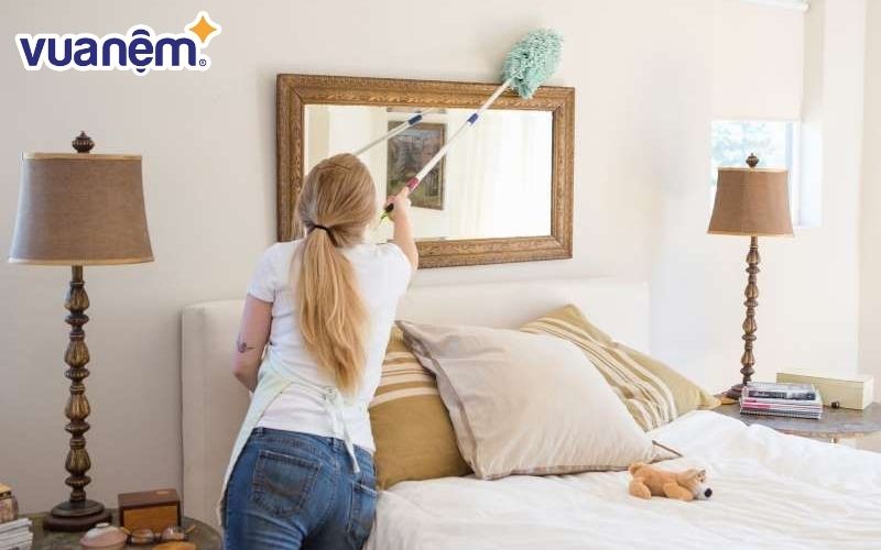 Thường xuyên vệ sinh phòng ngủ