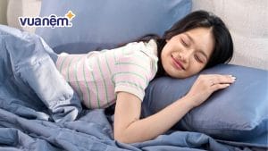 Tư thế ngủ cho người cao huyết áp như thế nào là đúng?