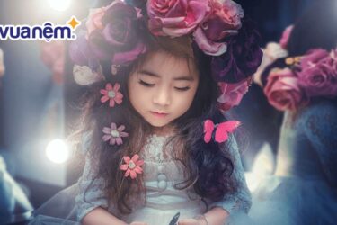 Em bé Tên Bích Ngọc