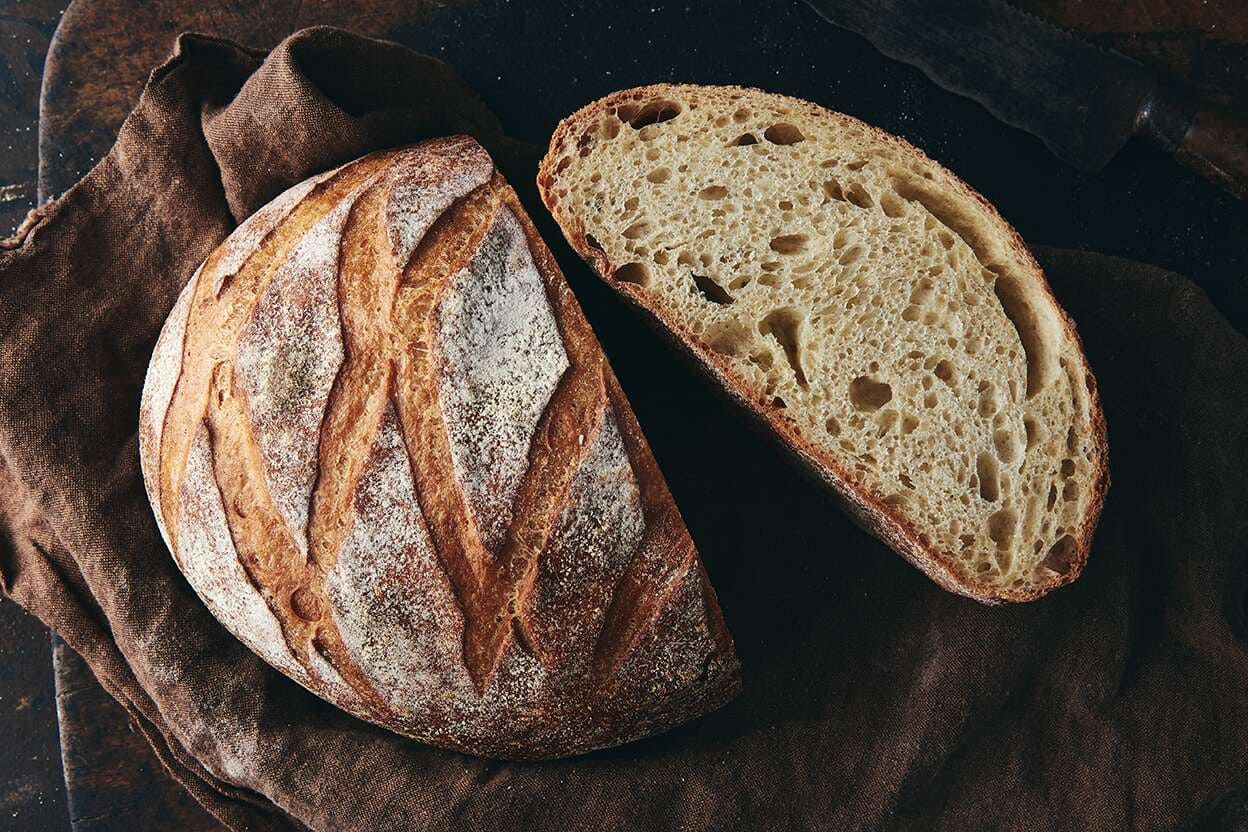 1 bánh mì không chứa bao nhiêu calo