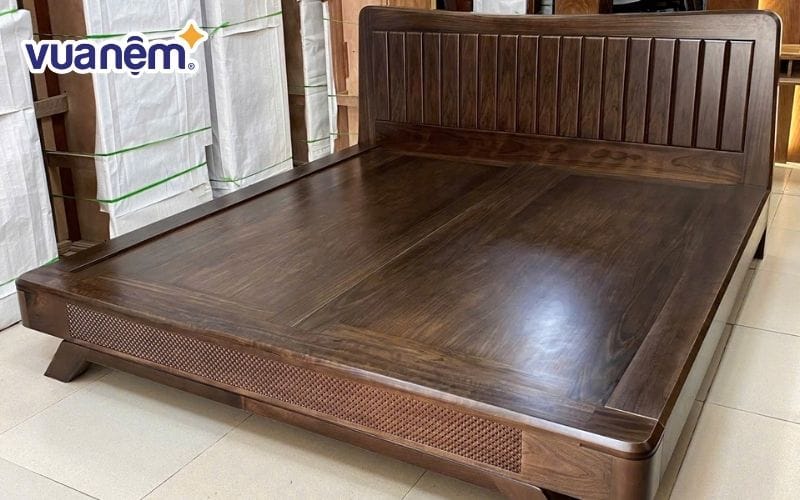 Đồ gỗ Trọng Sáng chuyên về giường ngủ gỗ tự nhiên