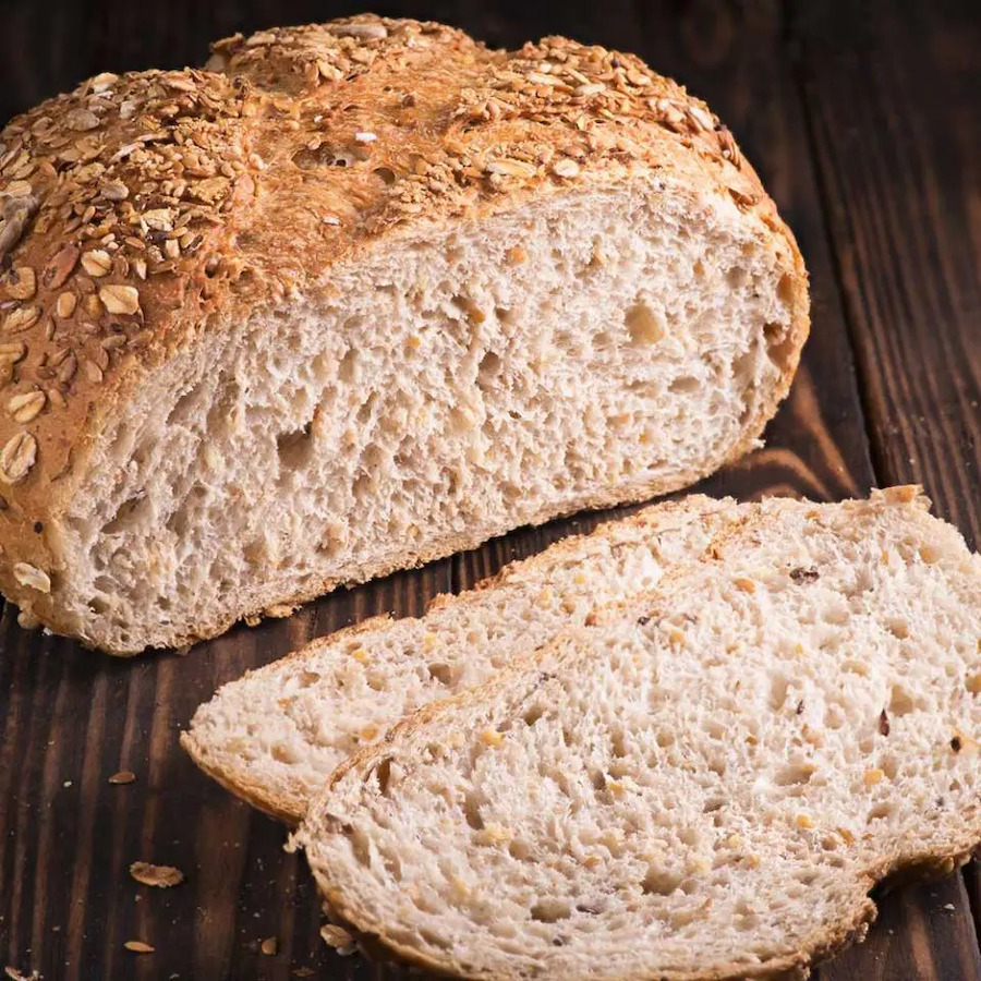 Bánh mì ngũ cốc nguyên hạt - Loại bánh mì hỗ trợ giảm cân hiệu quả