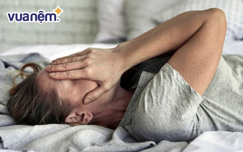 Nên gạt bỏ những suy nghĩ, âu lo về các vấn đề nhạy cảm để ngủ ngon hơn