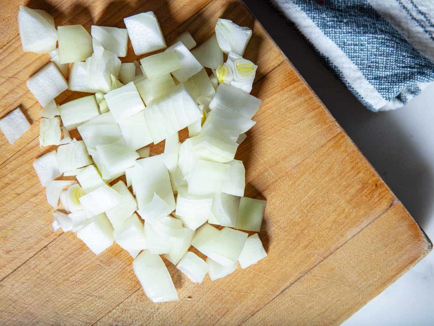 1 củ hành tây bao nhiêu calo 