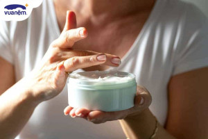 Lotion là gì? Công dụng và cách sử dụng lotion trong quy trình skincare