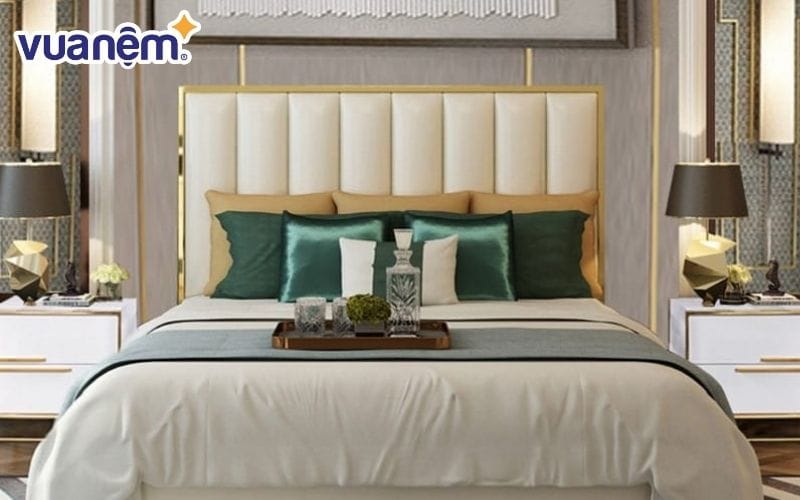 Mẫu nệm bọc đầu giường sang trọng và đẳng cấp