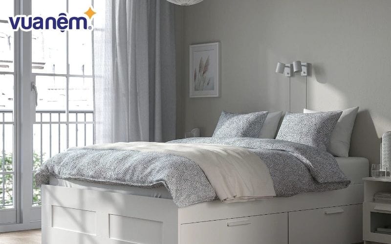 Kiểu giường ngủ hiện đại thích hợp cho không gian căn hộ sang trọng