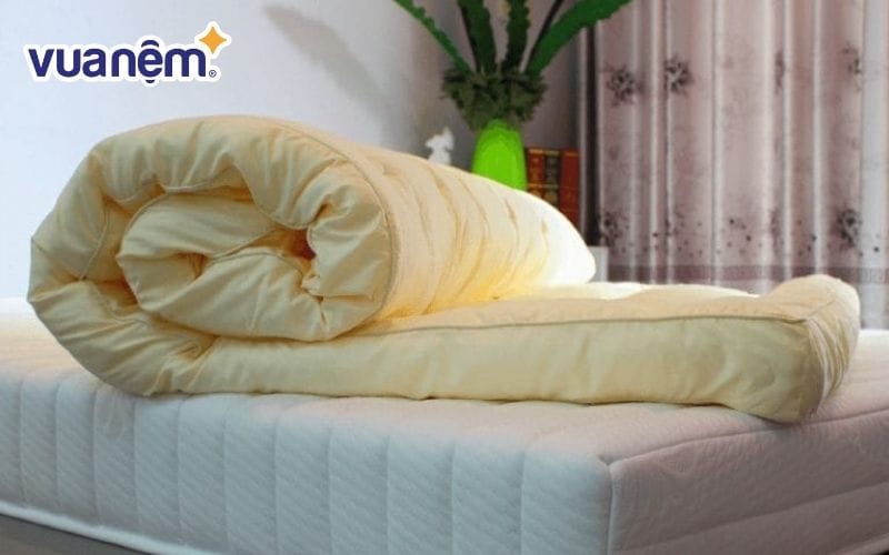 Vỏ bọc topper sẽ giúp tăng thêm thẩm mỹ cho căn phòng