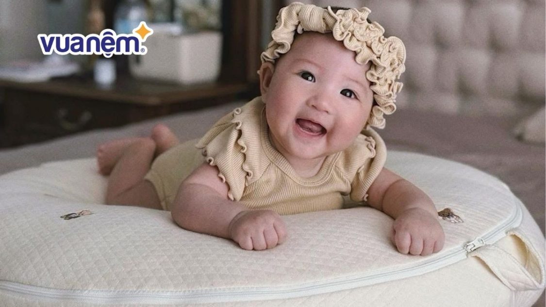 đệm tròn cho bé