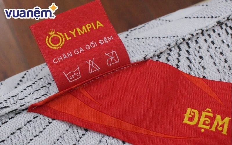 Xác minh tem nhãn, xuất xứ và thông tin bảo hành trước khi mua