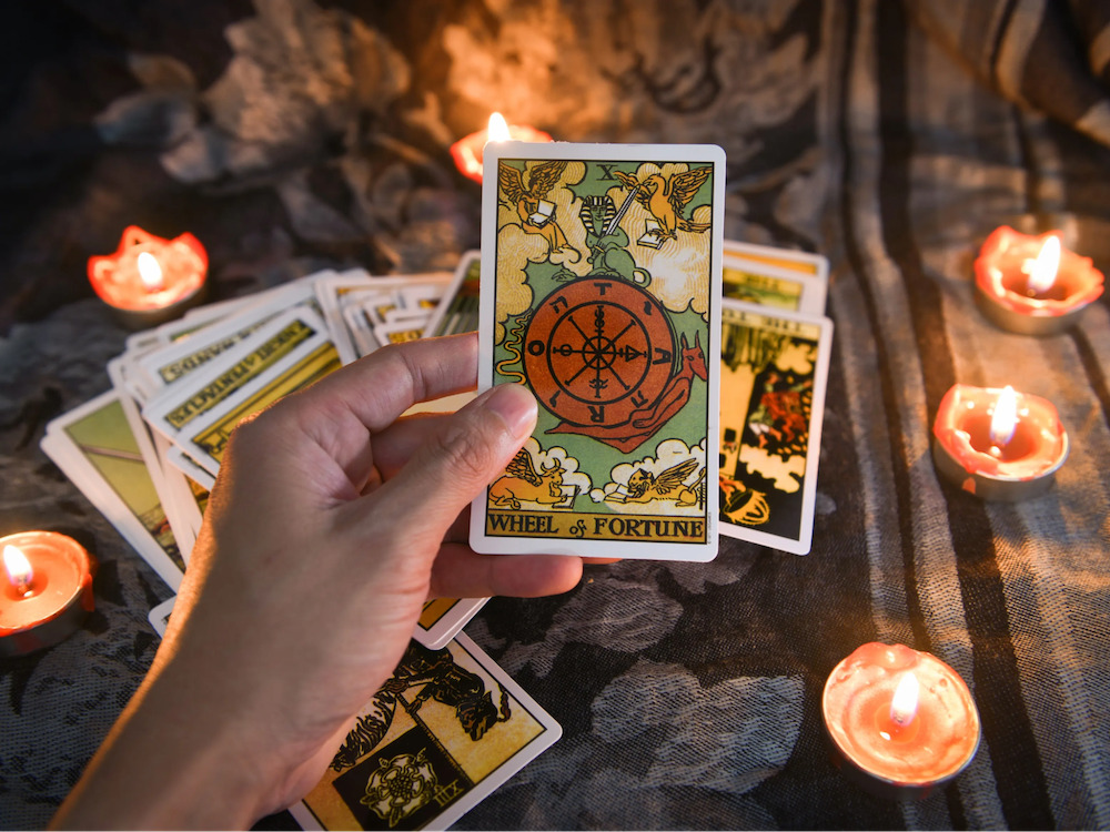 Xem bói tình bạn bằng bài Tarot 