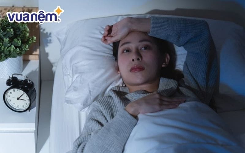 Bệnh nhân ung thư rất dễ bị mất ngủ do lo lắng