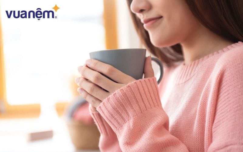 Uống cà phê trước khi ngủ trưa giúp bạn tràn đầy năng lượng