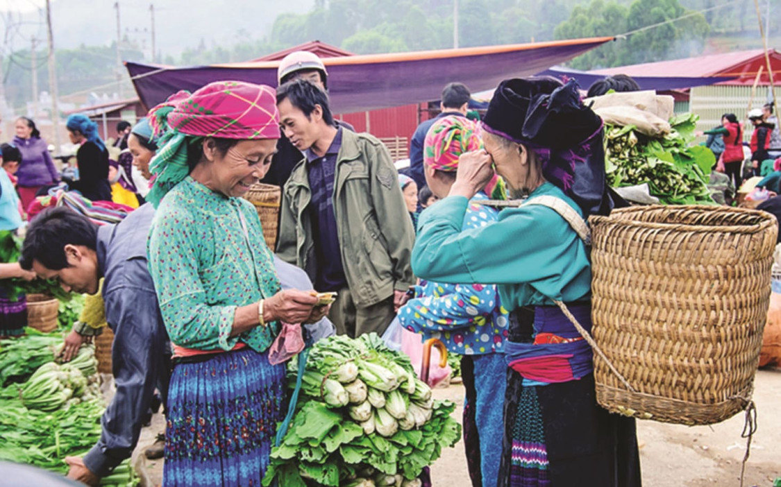 chợ phiên sapa