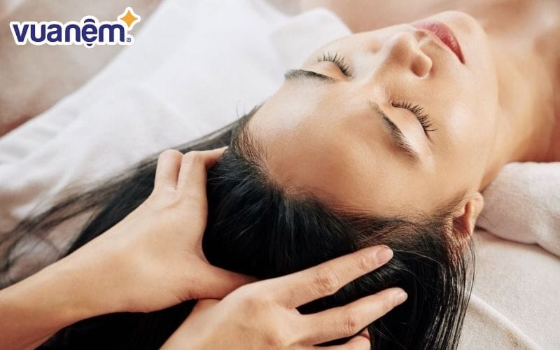 Massage vùng đầu giúp cơ thể ngủ ngon hơn