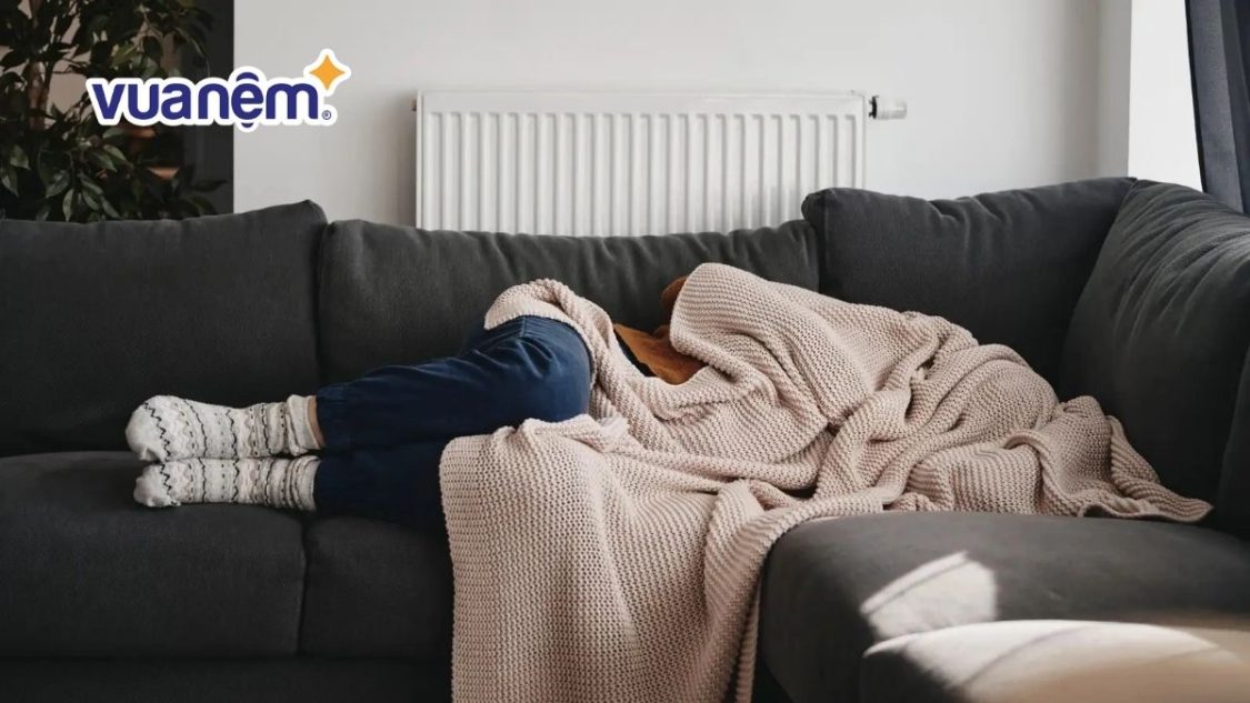 Tác hại khi ngủ trên ghế