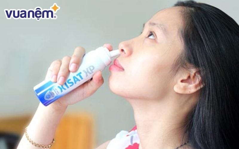 Vệ sinh mũi giúp thông đường thở, hạn chế thở bằng miệng gây chảy dãi