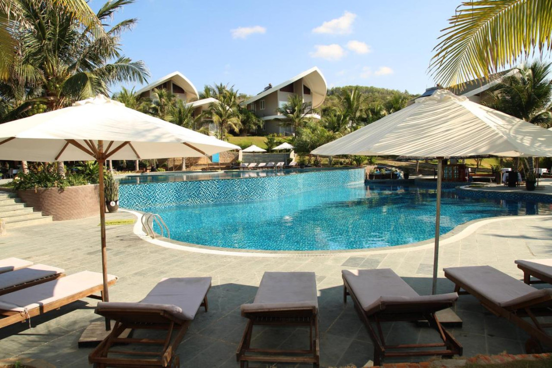 Sandunes Beach Resort & Spa Mũi Né