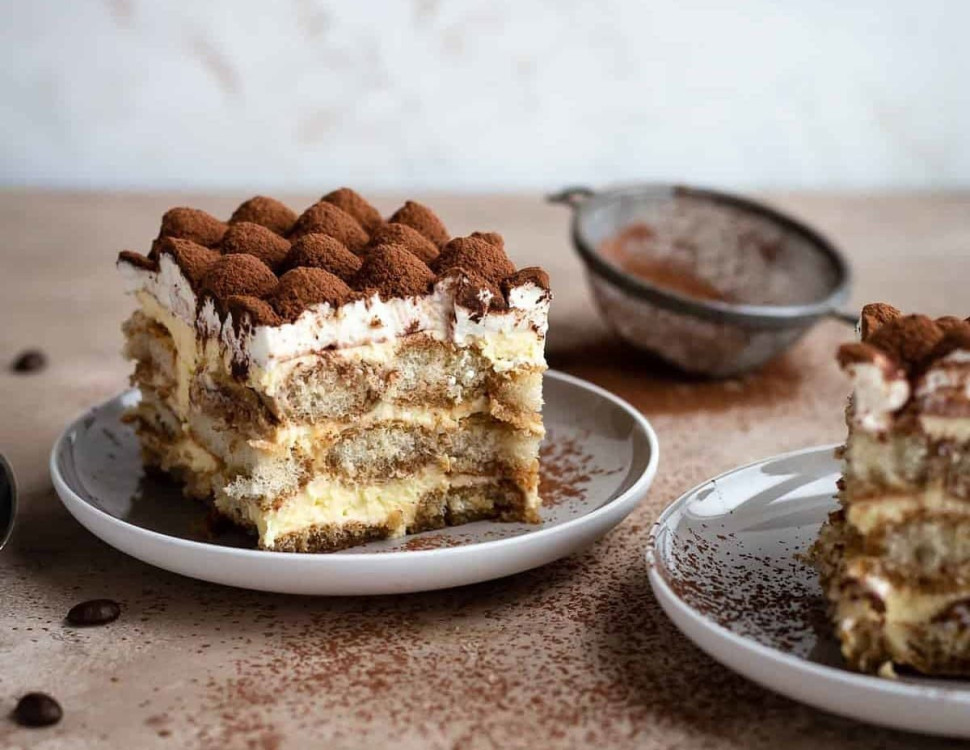 Bánh tiramisu