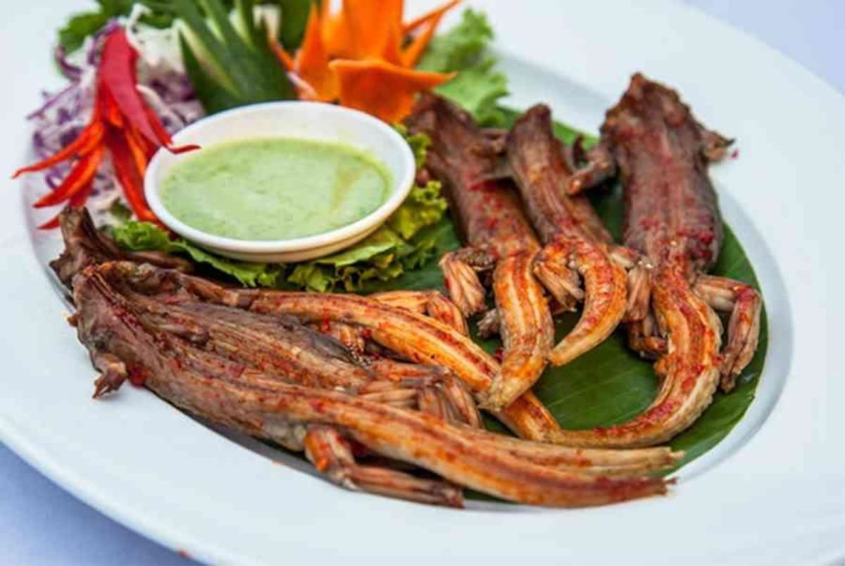 Thằn lằn núi, một món ăn nổi tiếng tại Hồ Dầu Tiếng