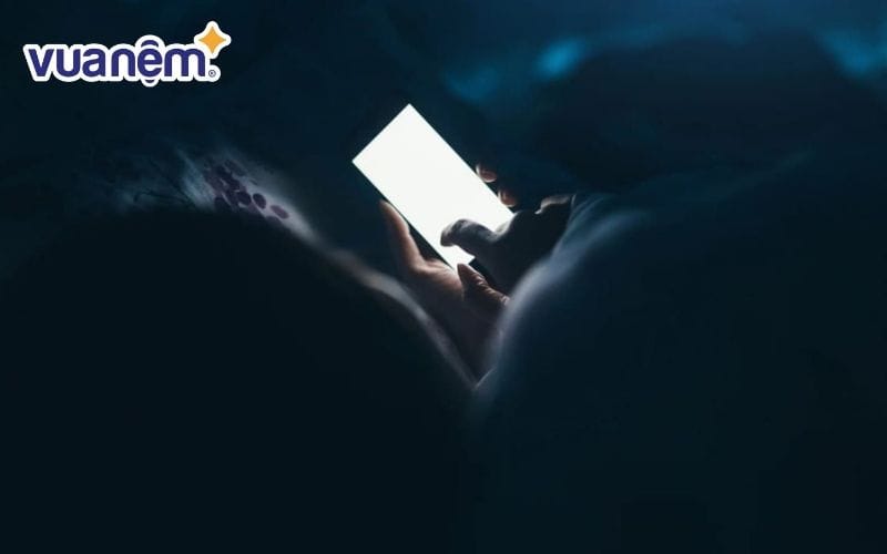 Nhắn tin trong khi ngủ là gì?