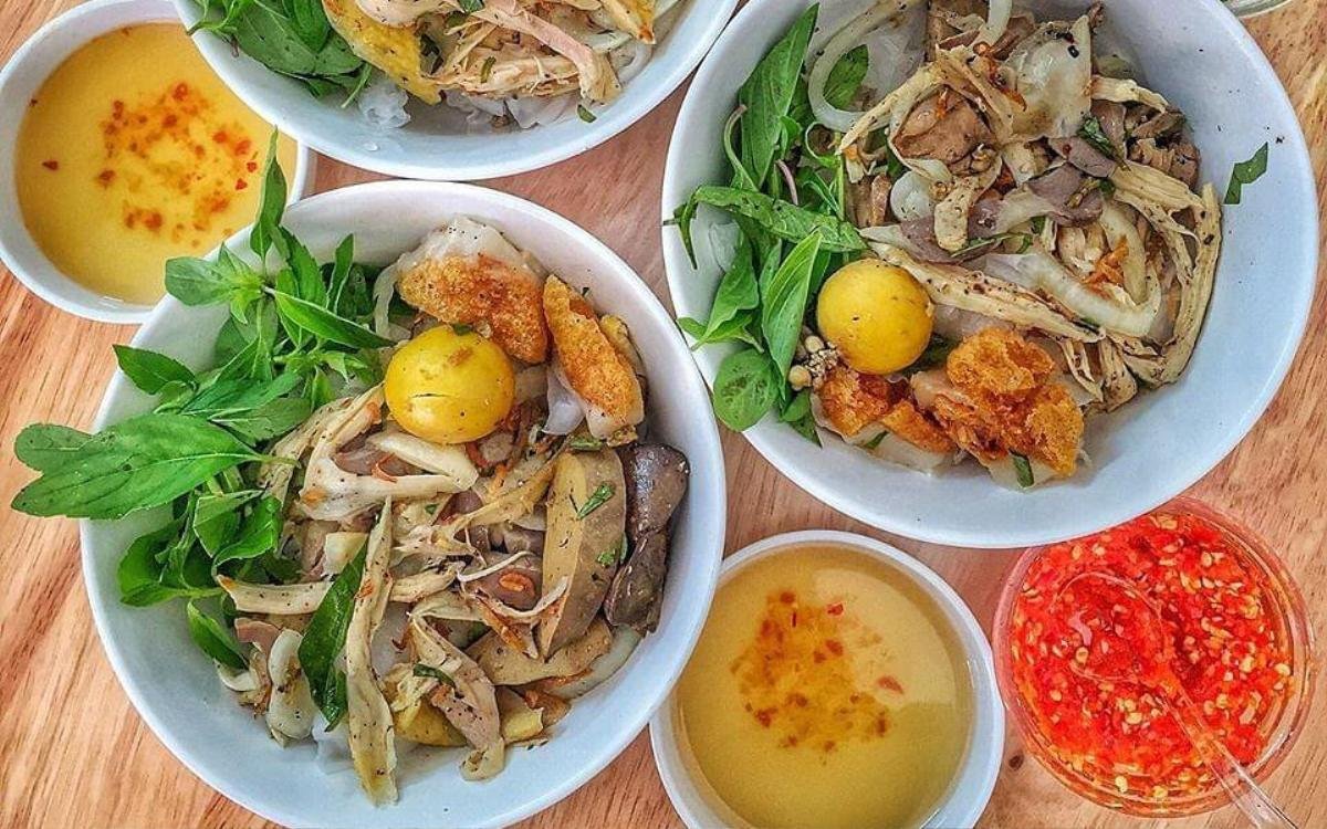 quán bánh ướt lòng gà đà lạt ngon