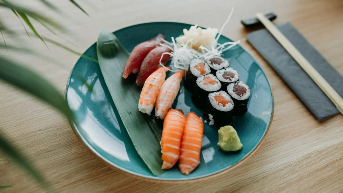 sushi nghĩa là gì