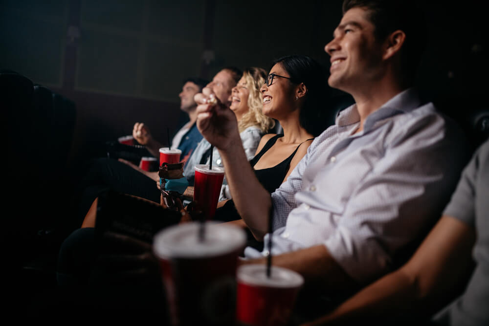 Xem phim tại rạp là một trong những cách giải tỏa căng thẳng rất hiệu quả