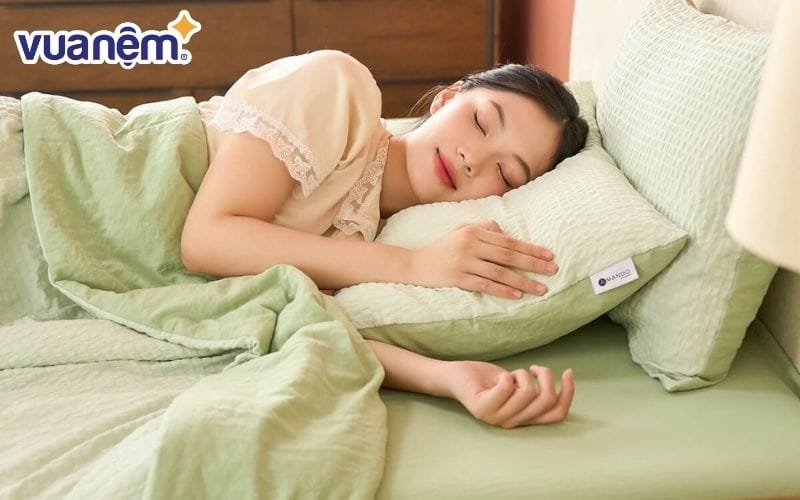 Ngã trong giấc mơ là trình trạng rất nhiều người gặp phải